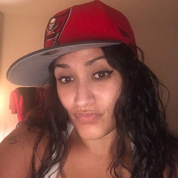 Meet your Posher, Krystle ❤️❤️ - Picture 6 of 8